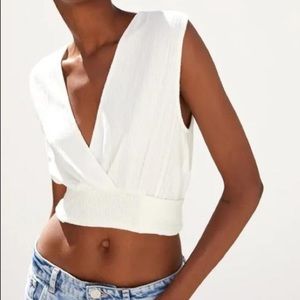Zara Sleeveless Tie Crop Top